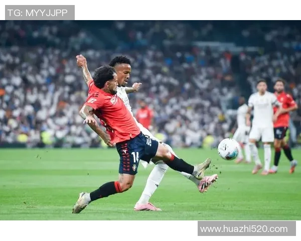 西甲激战皇马逆转里昂点球争议引发全场热议