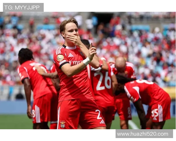 意甲赛场惊现冷门拜仁狂胜切尔西五球引发热议